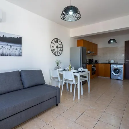 Διαμέρισμα Polyn 1- Bedroom In *