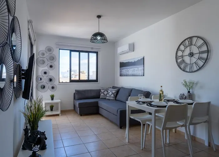 Polyn 1- Bedroom In Λάρνακα